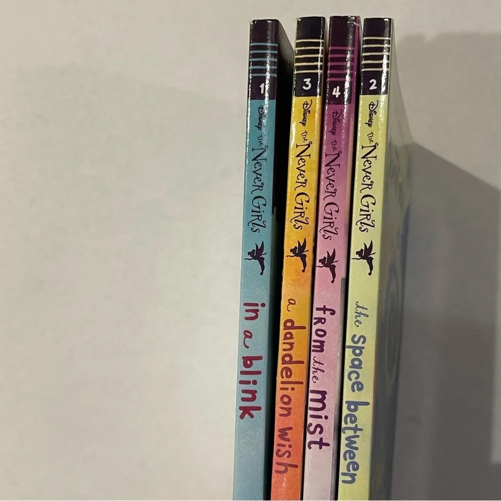 Disney Never Girls Books Lot 1-4‎ Kiki Thorpe Paperback Chapter Books Set